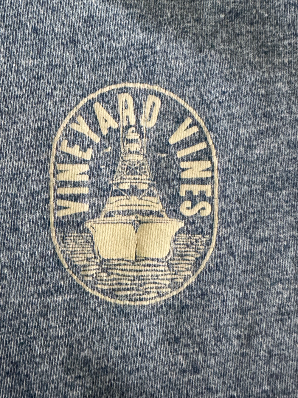 Vineyard Vines “Dunes” Boys T-Shirt Size Small